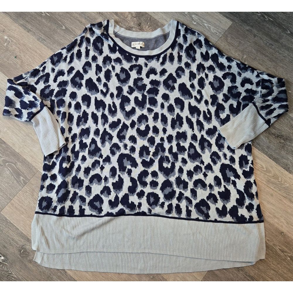 Wonderly XL Womens Leopard Print Knit Pullover Sweater Relaxed Fit Blue and Gray